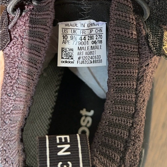 Adidas x Gore-Tex NMD triple blacks - Picture 5 of 9